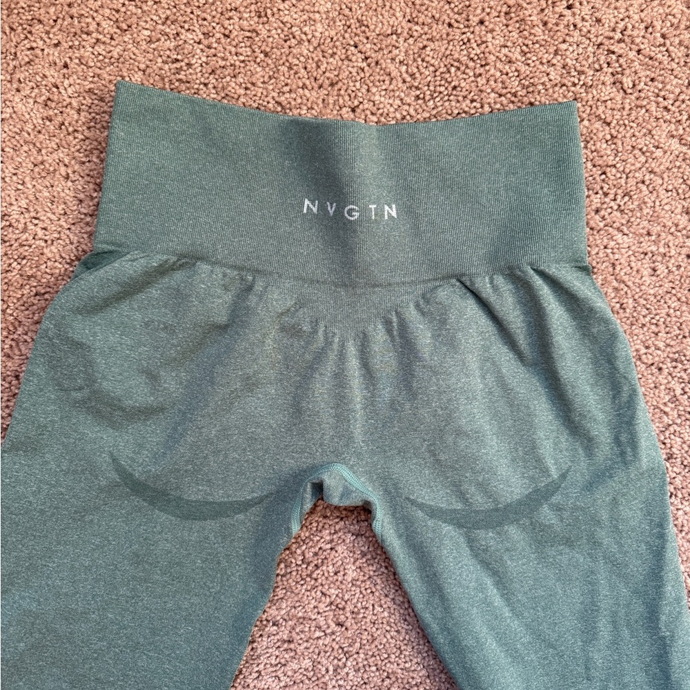 NVGTN Green Women's Leggings - Picture 3 of 4